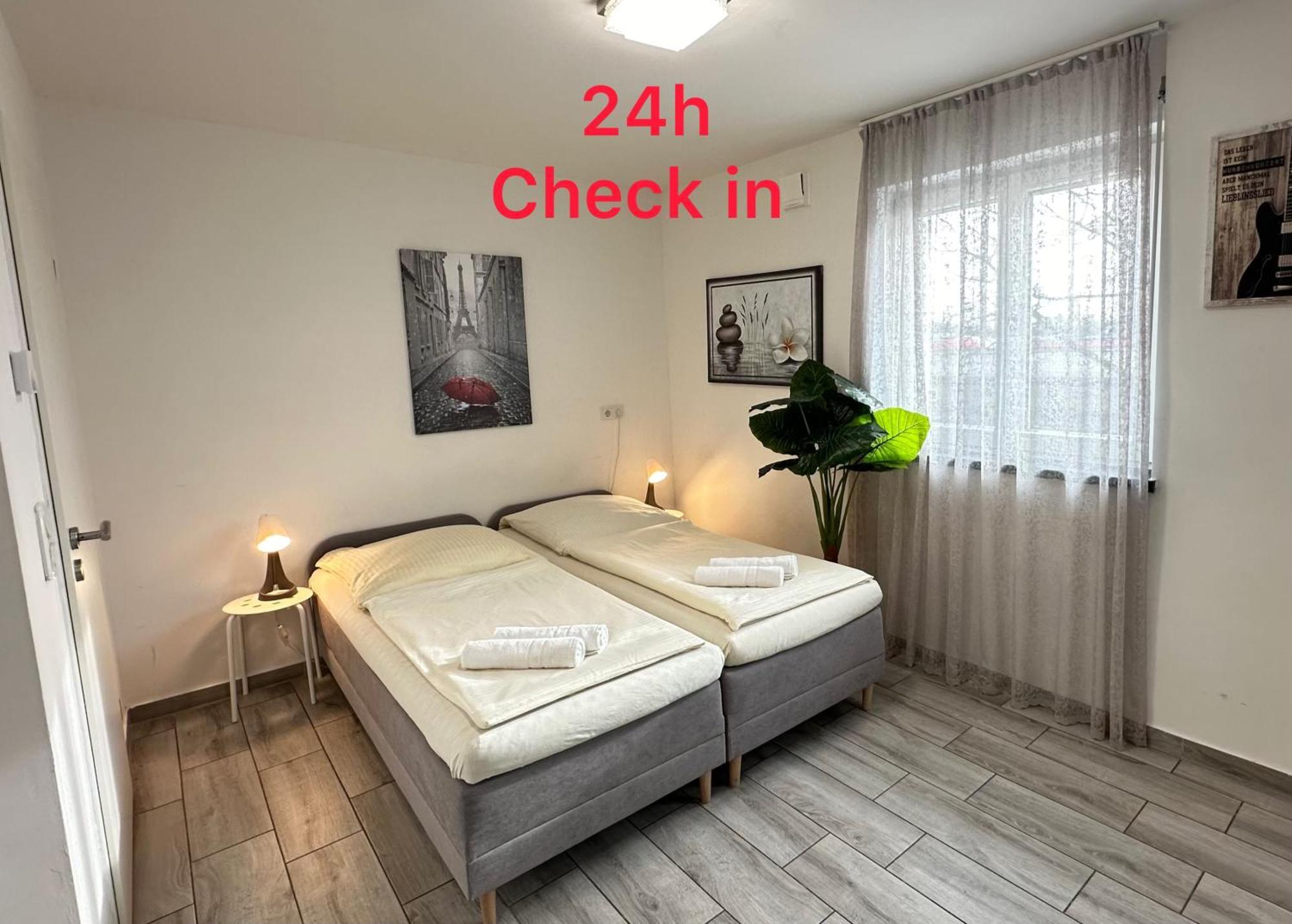 Modern Living Studio Kueche Netflix Inklusive Top Lage Nürnberg Exterior foto